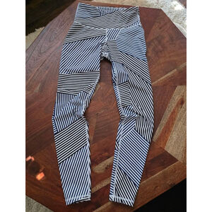 Women's Old Navy Active Leggings Navy/White Size S